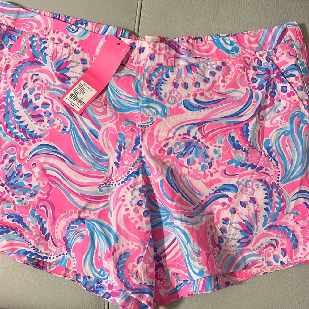 Lilly Pulitzer Ocean View short XL NWT